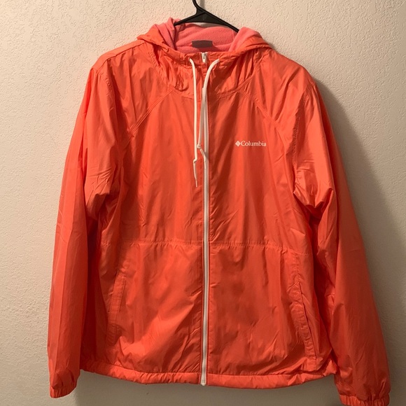 Columbia Jackets & Blazers - Fleece lined Columbia jacket